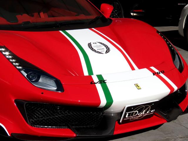 ４８８ピスタ ベースグレード　ユーザー買取車　右ハンドル　ディーラー車　ピロティステッカー　リフトアップ　ロールバー　鍛造アルミ　カーボンパーツ　スペーサー（23枚目）