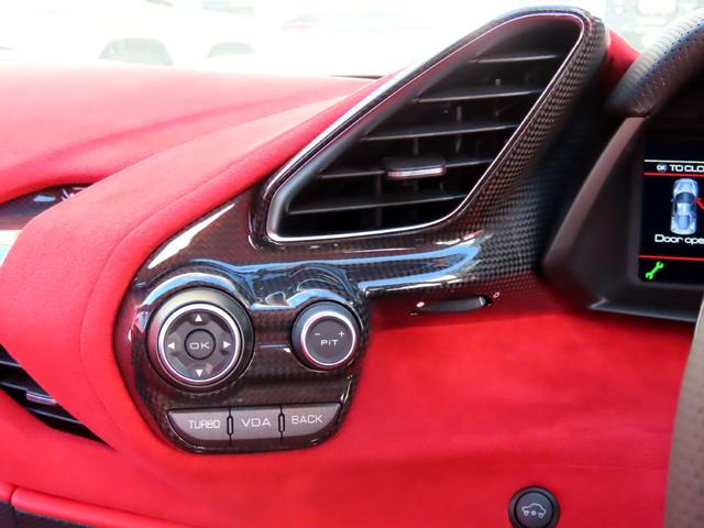 ４８８ピスタ ベースグレード　ユーザー買取車　右ハンドル　ディーラー車　ピロティステッカー　リフトアップ　ロールバー　鍛造アルミ　カーボンパーツ　スペーサー（68枚目）