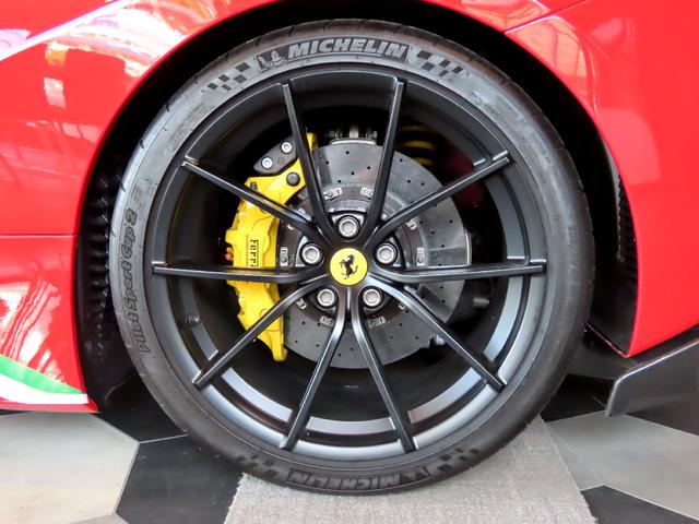 ４８８ピスタ ベースグレード　ユーザー買取車　右ハンドル　ディーラー車　ピロティステッカー　リフトアップ　ロールバー　鍛造アルミ　カーボンパーツ　スペーサー（78枚目）