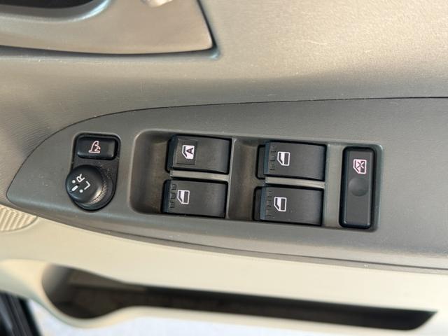 タント Ｘ　スマートセレクションＳＡ　４ＷＤ　ワンオーナー　衝突軽減装置　純正８インチメーカーナビ　ＴＶＢｌｕｅｔｏｏｔｈ　走行中ＴＶ観れます　バックカメラ　スマートキー　パワースライドドア　アイドリングストップ　禁煙車（41枚目）