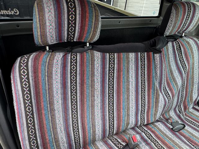 ダットサンピックアップ キングキャブ AX 色替車 社外オーバーフェンダー 15インチAW BFグッドリッチタイヤ ナビTVBluetooth MOMOステアリング コラムAT ETC キーレス タイミングチェーンエンジン NOx・PM適合(29枚目)