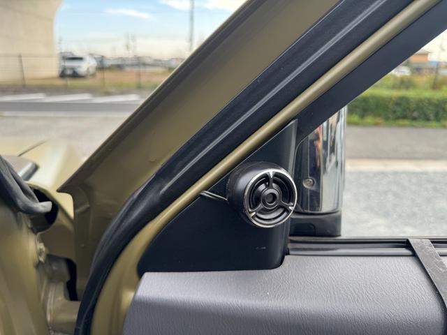 ダットサンピックアップ キングキャブ AX 色替車 社外オーバーフェンダー 15インチAW BFグッドリッチタイヤ ナビTVBluetooth MOMOステアリング コラムAT ETC キーレス タイミングチェーンエンジン NOx・PM適合(40枚目)