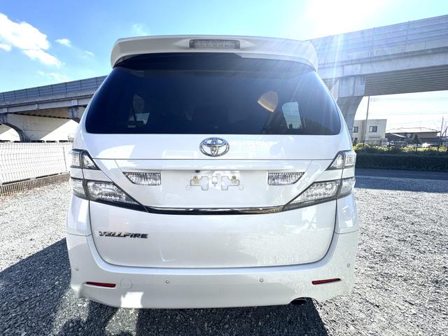 ヴェルファイア ２．４Ｚ　プラチナセレクションＩＩ　１オーナー　両側パワースライドドア　パワーバックドア　ワイパーデアイサー　アルパイン８インチナビＴＶ　バックカメラ　ＥＴＣ　アルパインフリップダウンモニター　ＴＥＩＮ車高調　社外１９アルミ（8枚目）