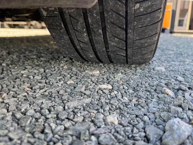 ヴェルファイア ２．４Ｚ　プラチナセレクションＩＩ　１オーナー　両側パワースライドドア　パワーバックドア　ワイパーデアイサー　アルパイン８インチナビＴＶ　バックカメラ　ＥＴＣ　アルパインフリップダウンモニター　ＴＥＩＮ車高調　社外１９アルミ（18枚目）