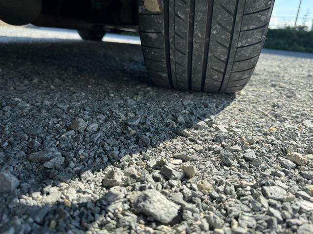 ヴェルファイア ２．４Ｚ　プラチナセレクションＩＩ　１オーナー　両側パワースライドドア　パワーバックドア　ワイパーデアイサー　アルパイン８インチナビＴＶ　バックカメラ　ＥＴＣ　アルパインフリップダウンモニター　ＴＥＩＮ車高調　社外１９アルミ（20枚目）