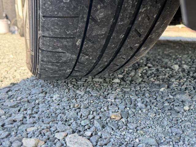 ヴェルファイア ２．４Ｚ　プラチナセレクションＩＩ　１オーナー　両側パワースライドドア　パワーバックドア　ワイパーデアイサー　アルパイン８インチナビＴＶ　バックカメラ　ＥＴＣ　アルパインフリップダウンモニター　ＴＥＩＮ車高調　社外１９アルミ（21枚目）