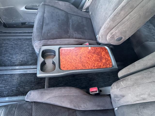 ヴェルファイア ２．４Ｚ　プラチナセレクションＩＩ　１オーナー　両側パワースライドドア　パワーバックドア　ワイパーデアイサー　アルパイン８インチナビＴＶ　バックカメラ　ＥＴＣ　アルパインフリップダウンモニター　ＴＥＩＮ車高調　社外１９アルミ（42枚目）