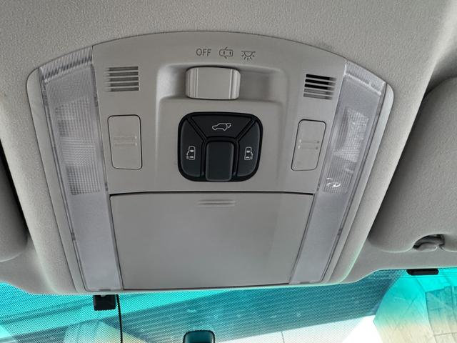 ヴェルファイア ２．４Ｚ　プラチナムセレクション　両側パワースライドドア　パワーバックドア　アルパインナビＴＶ　アルパインフリップダウンモニター　バックカメラ　ＥＴＣ　ドラレコ　クルーズコントロール　ＨＩＤヘッドライト　スマートキー　禁煙車（47枚目）