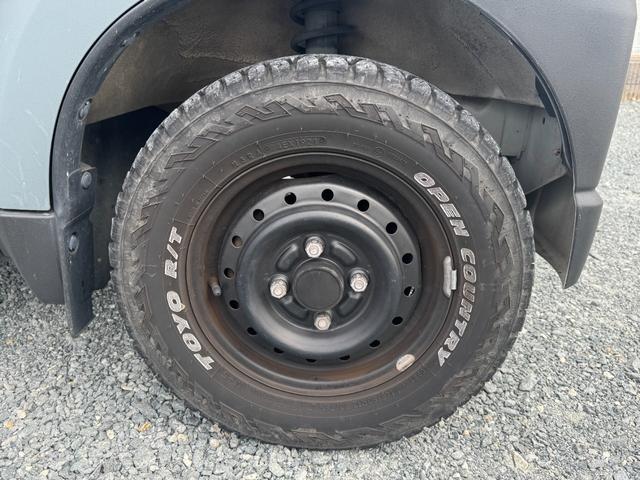 キャリイトラック KCエアコン・パワステ パートタイム4WD エアコン パワステ シートカバー オープンカントリーR/Tタイヤ ETC(12枚目)