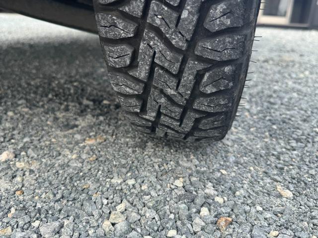 キャリイトラック KCエアコン・パワステ パートタイム4WD エアコン パワステ シートカバー オープンカントリーR/Tタイヤ ETC(16枚目)