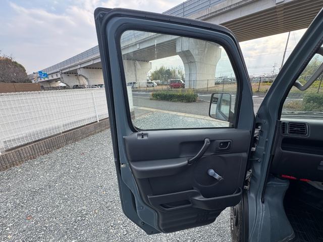 キャリイトラック KCエアコン・パワステ パートタイム4WD エアコン パワステ シートカバー オープンカントリーR/Tタイヤ ETC(37枚目)