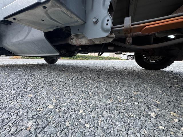 キャリイトラック KCエアコン・パワステ パートタイム4WD エアコン パワステ シートカバー オープンカントリーR/Tタイヤ ETC(42枚目)