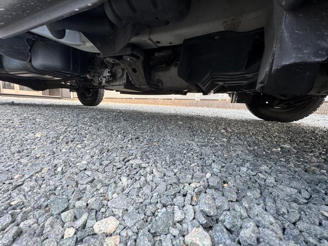 キャリイトラック KCエアコン・パワステ パートタイム4WD エアコン パワステ シートカバー オープンカントリーR/Tタイヤ ETC(46枚目)