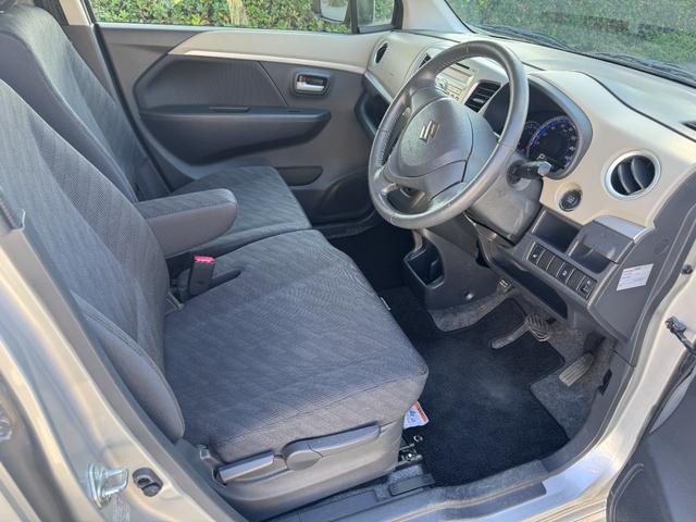 ワゴンＲ ＦＸリミテッド　１オーナー　禁煙車　４ＷＤ　新品ブリヂストンスタッドレスタイヤ　アイドリングストップ　シートヒーター　スマートキー　プッシュスタート　オートエアコン　電動格納ミラー（16枚目）