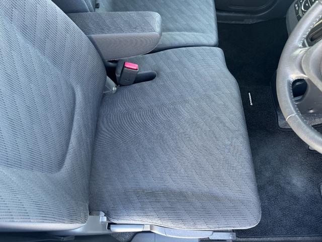 ワゴンＲ ＦＸリミテッド　１オーナー　禁煙車　４ＷＤ　新品ブリヂストンスタッドレスタイヤ　アイドリングストップ　シートヒーター　スマートキー　プッシュスタート　オートエアコン　電動格納ミラー（18枚目）