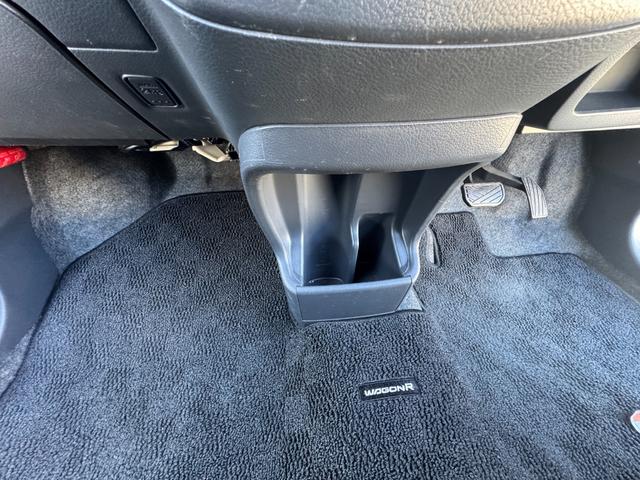 ワゴンＲ ＦＸリミテッド　１オーナー　禁煙車　４ＷＤ　新品ブリヂストンスタッドレスタイヤ　アイドリングストップ　シートヒーター　スマートキー　プッシュスタート　オートエアコン　電動格納ミラー（33枚目）