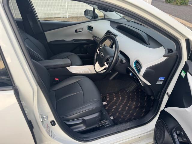 プリウス A トヨタセーフティセンス オートハイビーム ヘッドアップディスプレイ 純正9インチナビTVBluetooth バックカメラ ETC ドラレコ クラッツィオシートカバー LEDヘッドライト LEDフォグ(18枚目)