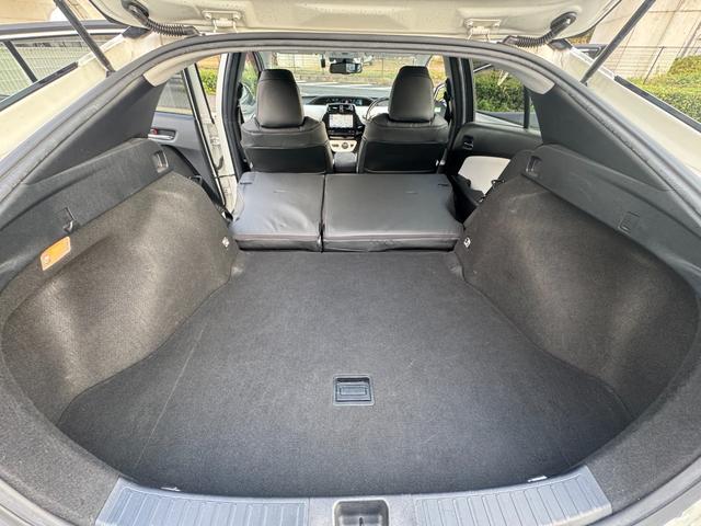 プリウス A トヨタセーフティセンス オートハイビーム ヘッドアップディスプレイ 純正9インチナビTVBluetooth バックカメラ ETC ドラレコ クラッツィオシートカバー LEDヘッドライト LEDフォグ(26枚目)