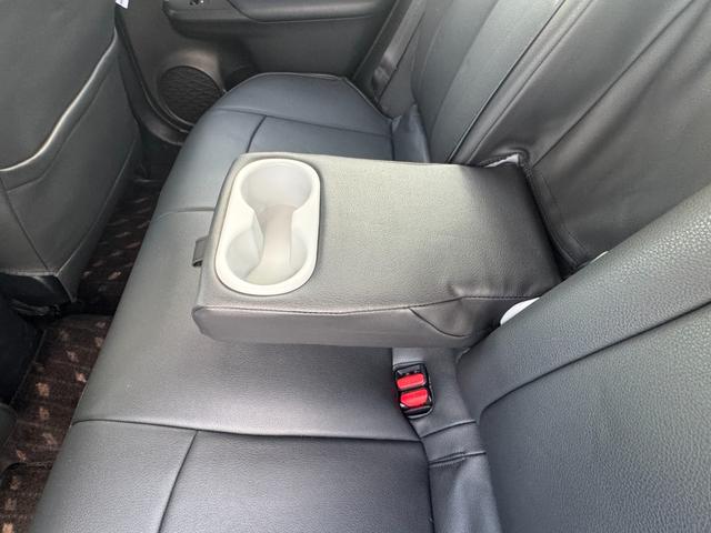 プリウス A トヨタセーフティセンス オートハイビーム ヘッドアップディスプレイ 純正9インチナビTVBluetooth バックカメラ ETC ドラレコ クラッツィオシートカバー LEDヘッドライト LEDフォグ(27枚目)