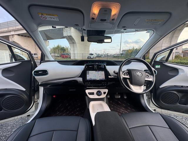 プリウス A トヨタセーフティセンス オートハイビーム ヘッドアップディスプレイ 純正9インチナビTVBluetooth バックカメラ ETC ドラレコ クラッツィオシートカバー LEDヘッドライト LEDフォグ(31枚目)