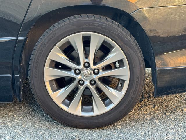 ヴェルファイア ２．４Ｚ　プラチナセレクションＩＩ　サンルーフ　トヨタプレミアムサウンド１８スピーカー　メーカーナビＴＶ　電動フリップダウンモニター　クール＆ホットコンソール　両側電動スライド　パワーバックドア　クルーズコントロール　ワイパーデアイサー（13枚目）