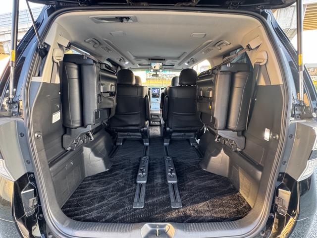 ヴェルファイア ２．４Ｚ　プラチナセレクションＩＩ　サンルーフ　トヨタプレミアムサウンド１８スピーカー　メーカーナビＴＶ　電動フリップダウンモニター　クール＆ホットコンソール　両側電動スライド　パワーバックドア　クルーズコントロール　ワイパーデアイサー（27枚目）