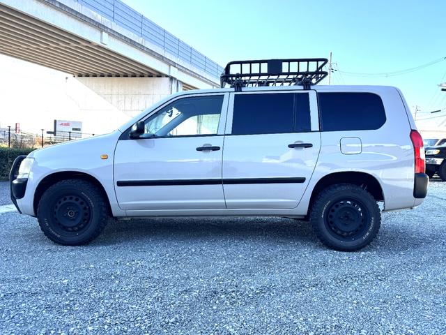 プロボックスワゴン Ｆ　エクストラパッケージ　２インチリフトアップキット　マッドスターＭ／Ｔタイヤ　フロントバンパーガード　ルーフラック　ナビＴＶＢｌｕｅｔｏｏｔｈ　バックカメラ　ドラレコ　ＥＴＣ　全席パワーウィンド　タイミングチェーン　禁煙車（6枚目）