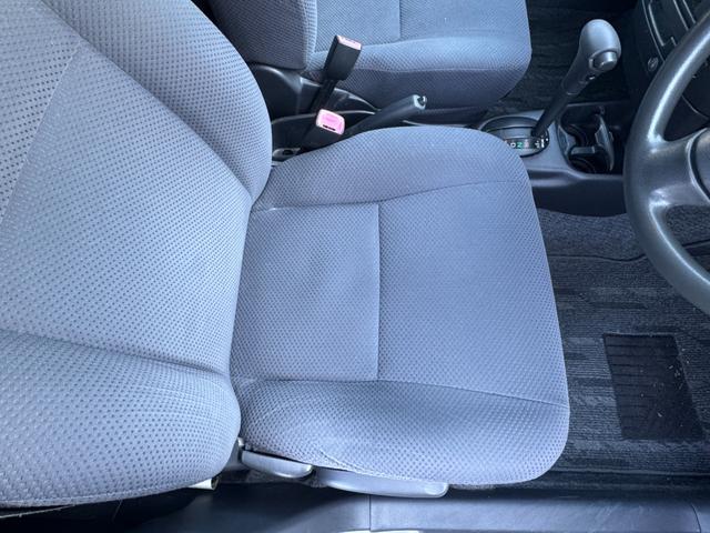 プロボックスワゴン Ｆ　エクストラパッケージ　２インチリフトアップキット　マッドスターＭ／Ｔタイヤ　フロントバンパーガード　ルーフラック　ナビＴＶＢｌｕｅｔｏｏｔｈ　バックカメラ　ドラレコ　ＥＴＣ　全席パワーウィンド　タイミングチェーン　禁煙車（22枚目）