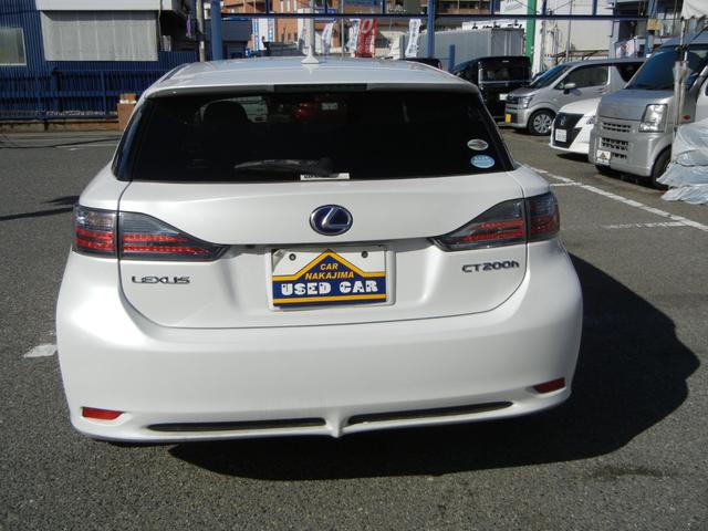 CT CT200h バージョンC ETC ナビ TV オートクルーズコントロール アルミホイール スマートキー 電動格納ミラー シートヒーター CVT 盗難防止システム 衝突安全ボディ ABS CD USB(17枚目)
