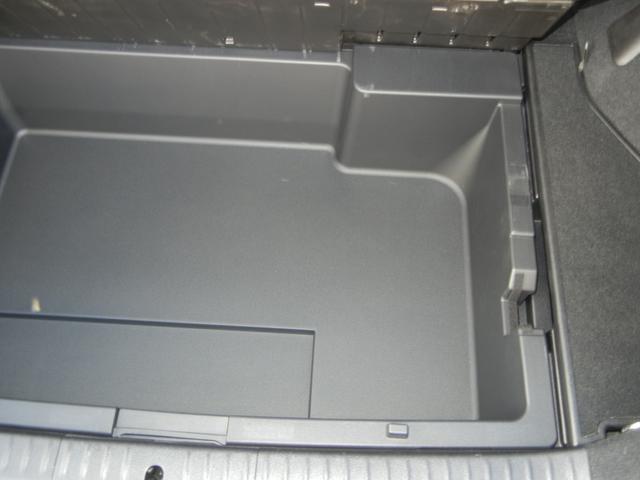 CT CT200h バージョンC ETC ナビ TV オートクルーズコントロール アルミホイール スマートキー 電動格納ミラー シートヒーター CVT 盗難防止システム 衝突安全ボディ ABS CD USB(27枚目)