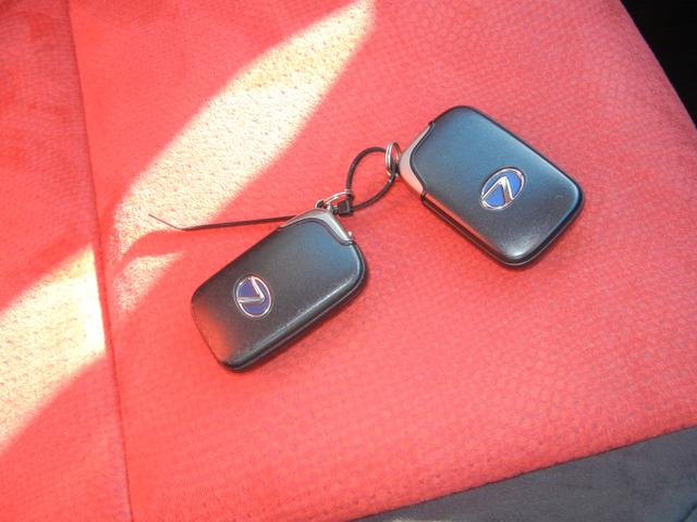 CT CT200h バージョンC ETC ナビ TV オートクルーズコントロール アルミホイール スマートキー 電動格納ミラー シートヒーター CVT 盗難防止システム 衝突安全ボディ ABS CD USB(42枚目)