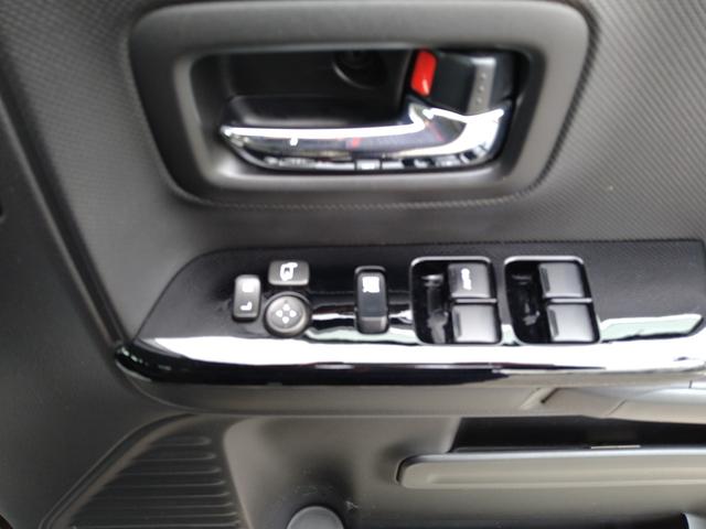 スペーシアカスタム ハイブリッドＸＳターボ　ドライブレコーダー　ＥＴＣ　両側電動スライドドア　ナビ　ＴＶ　クリアランスソナー　オートクルーズコントロール　衝突被害軽減システム　オートライト　ＬＥＤヘッドランプ　スマートキー　アイドリングストップ（11枚目）