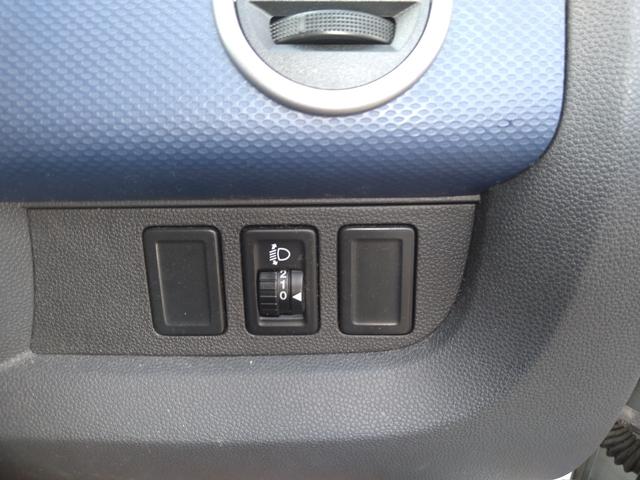 ベースグレード　ＥＴＣ　バックカメラ　ナビ　ＴＶ　アルミホイール　キーレスエントリー　電動格納ミラー　ＣＶＴ　盗難防止システム　衝突安全ボディ　ＡＢＳ　ＣＤ　ＤＶＤ再生　Ｂｌｕｅｔｏｏｔｈ　エアコン（画像12）