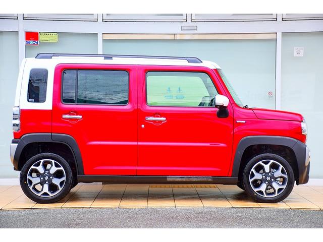Jスタイルターボ 届出済未使用車 ターボ車 全方位モニター付ナビゲーション スズキセーフティサポート 2トーン 特別仕様車 専用シート LEDヘッドライト オートマチックハイビーム シートヒーター ルーフレール(10枚目)