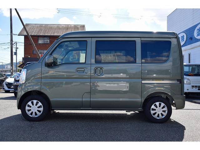 エブリイ ジョイン　新車未登録　バックカメラ付ディスプレーオーディオ　パートタイム４ＷＤ　ＤＣＢＳ　シートヒーター　ＬＥＤヘッドライト　オートライト　オーバーヘッドシェルフ　スマートキー＆プッシュスタート（9枚目）