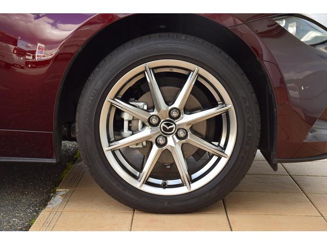 弊社全車両プロの査定士による査定・鑑定書付きで御座います。また、事故車や修復歴車などの取り扱いは１台もございませんのでご安心くださいませ！　【無料通話００７８−６０４１−４３０５】