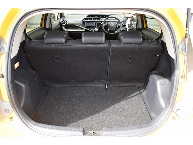 アクア G G’s ワンオーナー 純正ナビ バックカメラ フルセグTV G,z17インチアルミホイール ETC オートライト フォグランプ スマートキー&プッシュスタート(10枚目)