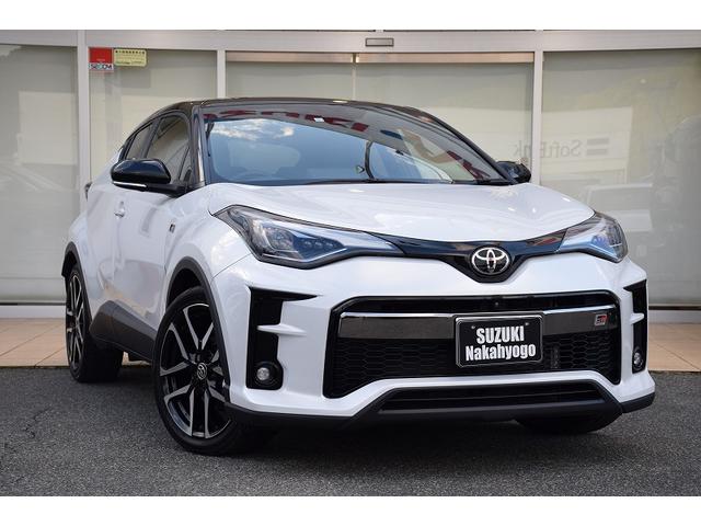 Ｃ－ＨＲ Ｓ－Ｔ　ＧＲスポーツ　ワンオーナー　６ＭＴ　メーカーナビ　パノラミックビューモニター　シートヒーター　前後ドライブレコーダー　電動パーキング　レーダークルーズ　ＬＥＤヘッドライト　オートライト　純正１９インチＡＷ（2枚目）