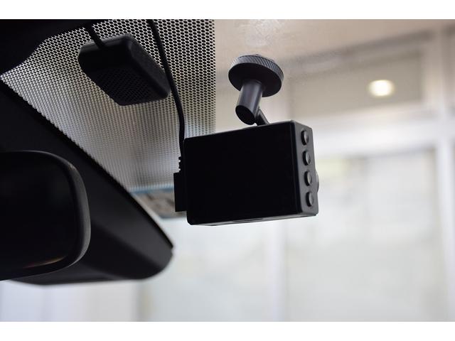 Ｃ－ＨＲ Ｓ－Ｔ　ＧＲスポーツ　ワンオーナー　６ＭＴ　メーカーナビ　パノラミックビューモニター　シートヒーター　前後ドライブレコーダー　電動パーキング　レーダークルーズ　ＬＥＤヘッドライト　オートライト　純正１９インチＡＷ（20枚目）