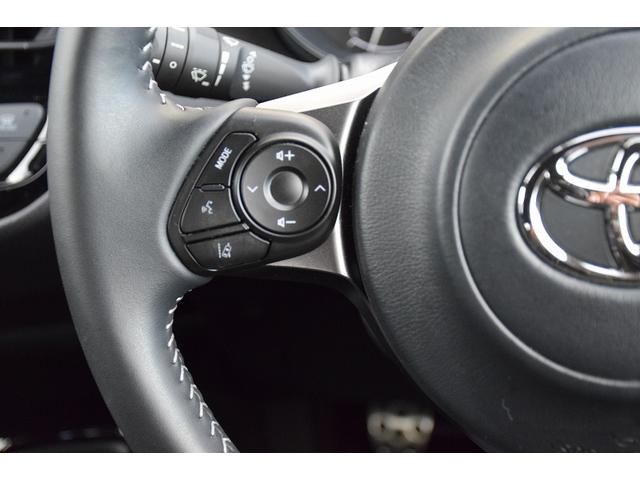 Ｃ－ＨＲ Ｓ－Ｔ　ＧＲスポーツ　ワンオーナー　６ＭＴ　メーカーナビ　パノラミックビューモニター　シートヒーター　前後ドライブレコーダー　電動パーキング　レーダークルーズ　ＬＥＤヘッドライト　オートライト　純正１９インチＡＷ（21枚目）