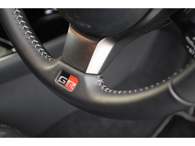 Ｃ－ＨＲ Ｓ－Ｔ　ＧＲスポーツ　ワンオーナー　６ＭＴ　メーカーナビ　パノラミックビューモニター　シートヒーター　前後ドライブレコーダー　電動パーキング　レーダークルーズ　ＬＥＤヘッドライト　オートライト　純正１９インチＡＷ（25枚目）