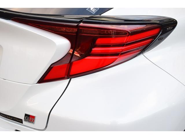 Ｃ－ＨＲ Ｓ－Ｔ　ＧＲスポーツ　ワンオーナー　６ＭＴ　メーカーナビ　パノラミックビューモニター　シートヒーター　前後ドライブレコーダー　電動パーキング　レーダークルーズ　ＬＥＤヘッドライト　オートライト　純正１９インチＡＷ（48枚目）