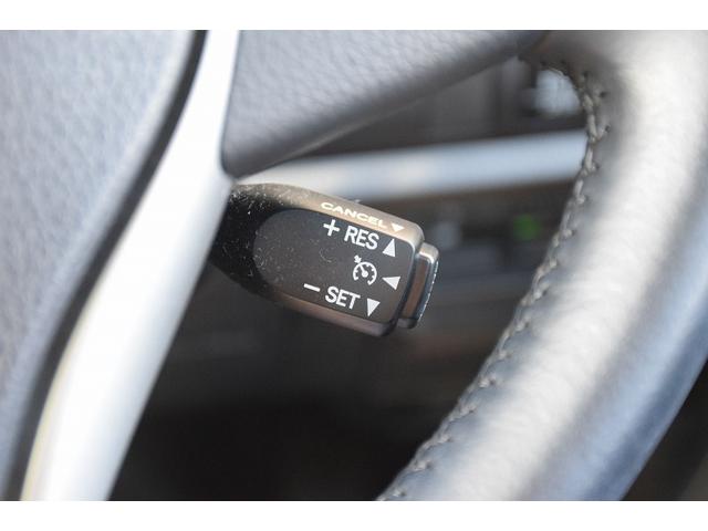 ヴォクシー ZS 煌III ワンオーナー 純正9インチナビ バックカメラ フルセグTV 両側パワースライドドア ETC ドライブレコーダー LEDヘッドライト オートライト セーフティーセンス スマートキー&プッシュスタート(27枚目)