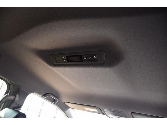 ヴォクシー ZS 煌III ワンオーナー 純正9インチナビ バックカメラ フルセグTV 両側パワースライドドア ETC ドライブレコーダー LEDヘッドライト オートライト セーフティーセンス スマートキー&プッシュスタート(34枚目)