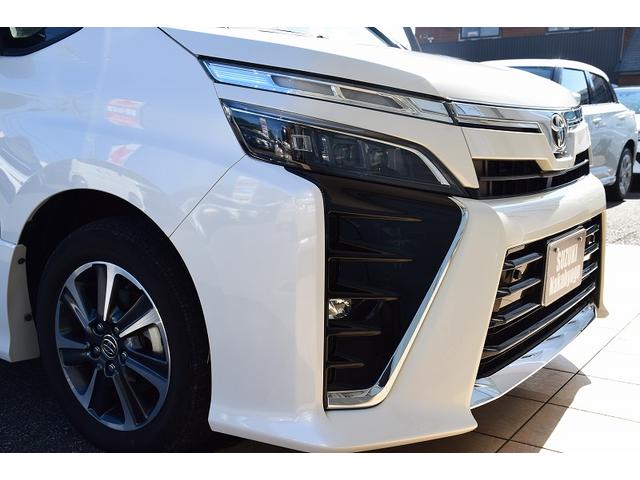 ヴォクシー ZS 煌III ワンオーナー 純正9インチナビ バックカメラ フルセグTV 両側パワースライドドア ETC ドライブレコーダー LEDヘッドライト オートライト セーフティーセンス スマートキー&プッシュスタート(42枚目)