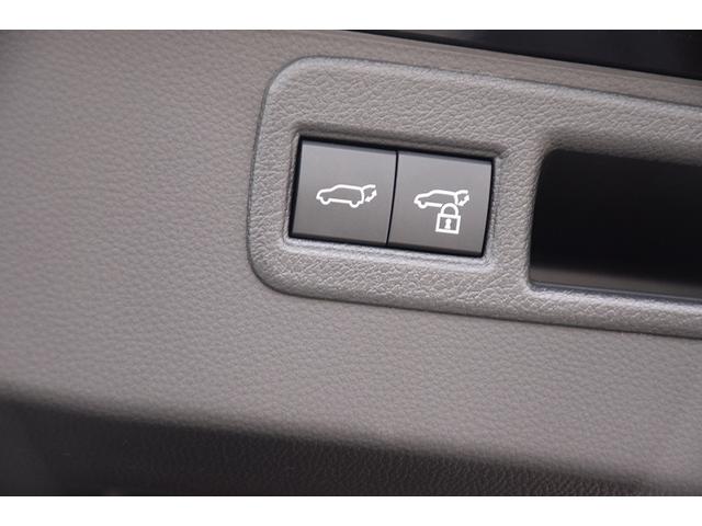 ハリアー Z レザーパッケージ 12.3インチメーカーナビ 調光パノラマルーフ モデリスタエアロ JBLサウンド バックカメラ 電動パーキング ETC2.0 シートヒーター&ベンチレーション(18枚目)