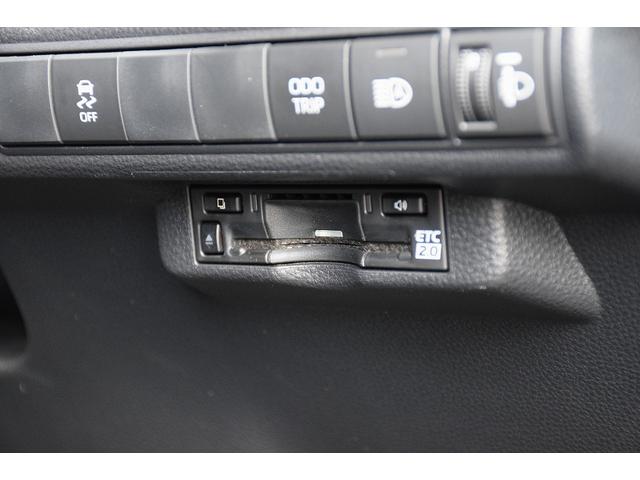 カローラスポーツ ハイブリッドG Z メーカーナビ パノラミックビューモニター ドライブレコーダー ETC2.0 電動パーキング シートヒーター レーダークルーズ LEDヘッドライト オートライト トヨタセーフティーセンス 18インチAW(5枚目)