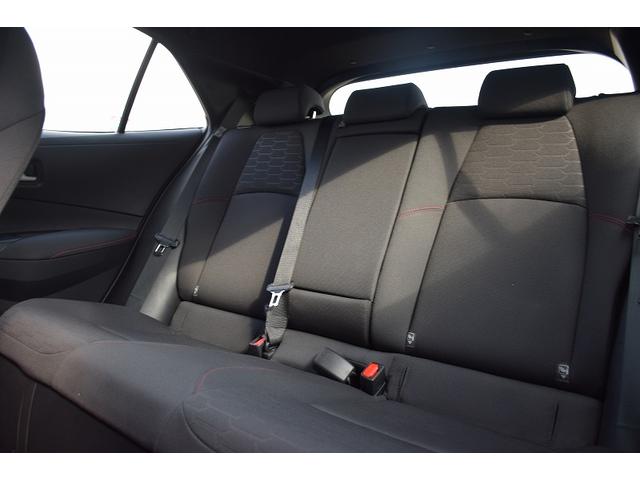 カローラスポーツ ハイブリッドG Z メーカーナビ パノラミックビューモニター ドライブレコーダー ETC2.0 電動パーキング シートヒーター レーダークルーズ LEDヘッドライト オートライト トヨタセーフティーセンス 18インチAW(14枚目)