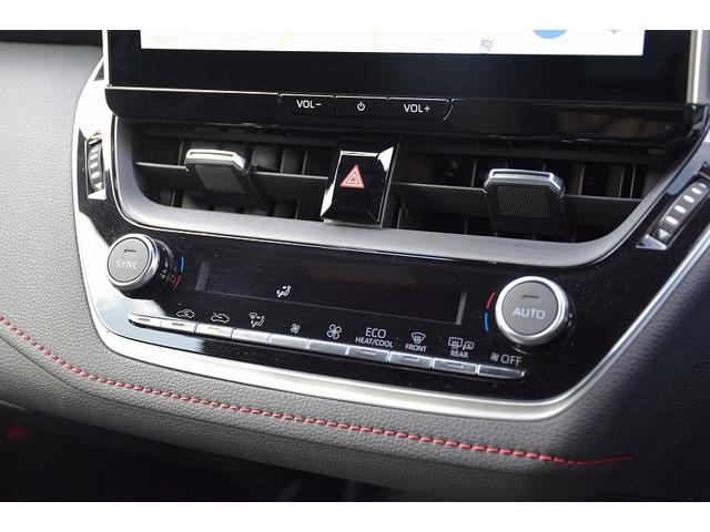 カローラスポーツ ハイブリッドG Z メーカーナビ パノラミックビューモニター ドライブレコーダー ETC2.0 電動パーキング シートヒーター レーダークルーズ LEDヘッドライト オートライト トヨタセーフティーセンス 18インチAW(17枚目)