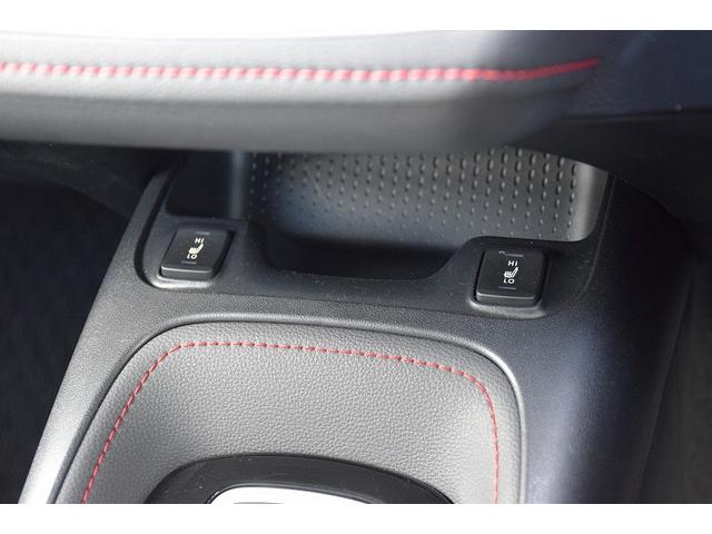 カローラスポーツ ハイブリッドG Z メーカーナビ パノラミックビューモニター ドライブレコーダー ETC2.0 電動パーキング シートヒーター レーダークルーズ LEDヘッドライト オートライト トヨタセーフティーセンス 18インチAW(18枚目)